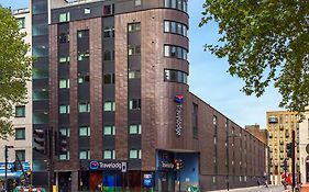 Travelodge Euston  2*